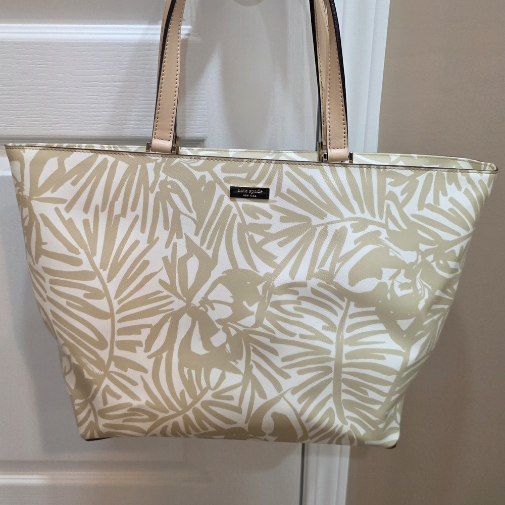 Kate Spade Jules Grant Street tote Cream Leaf Pattern Tote